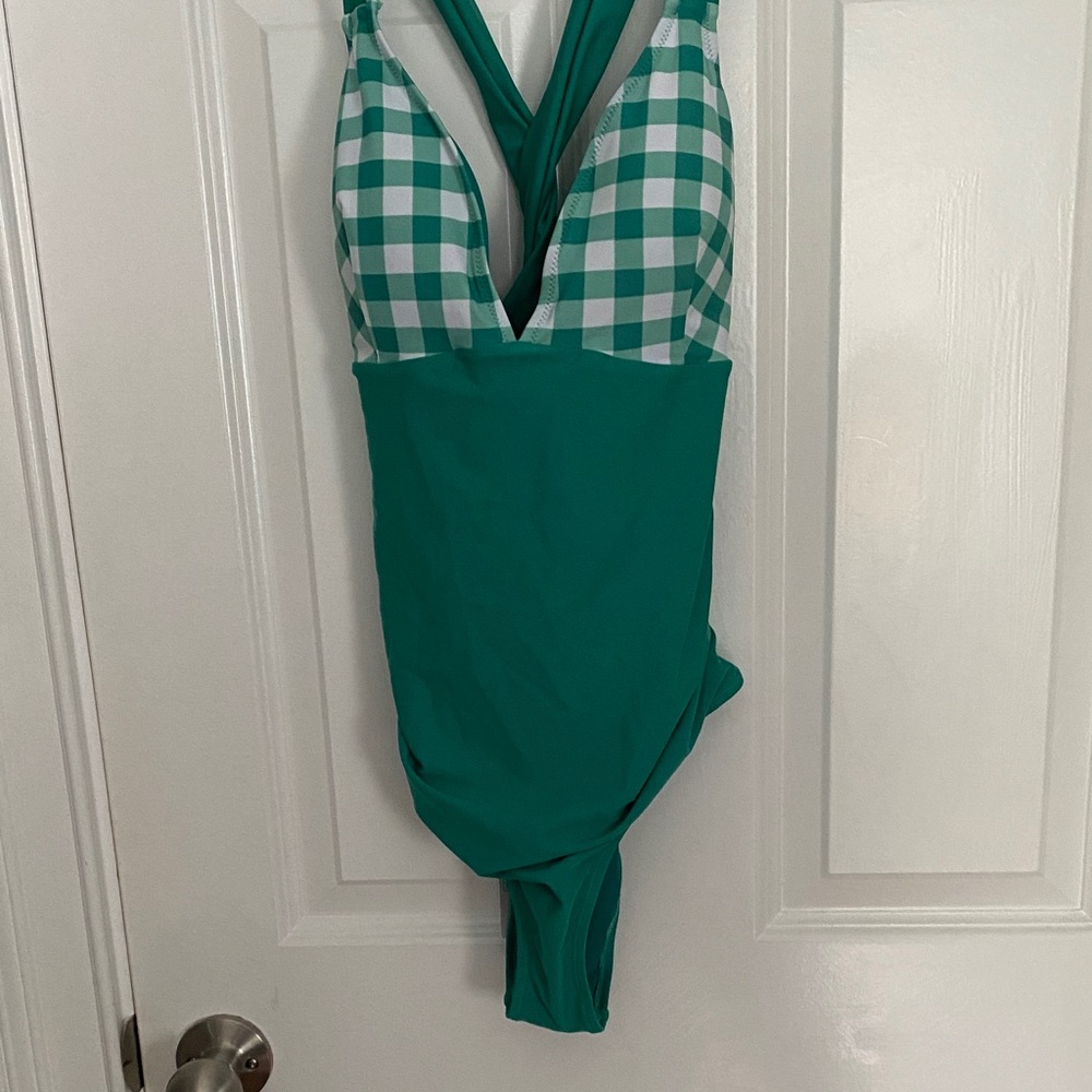 Cupshe Green and White Plaid One Piece Swimsuit